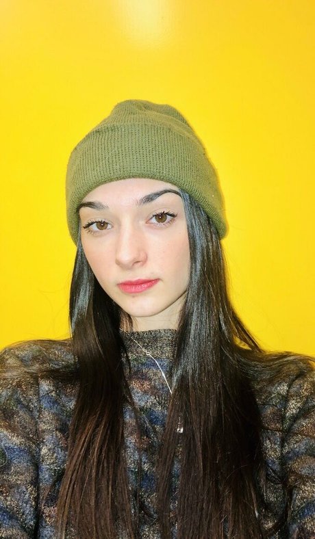 Emma Lilly porno akt foto