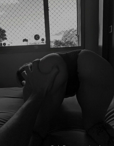 asiatische falsche titten onlyfans schöne perfekte foto