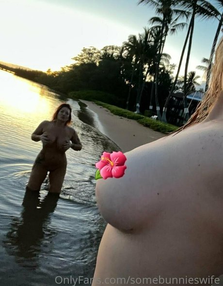 somebunnieswife porno exklusive foto