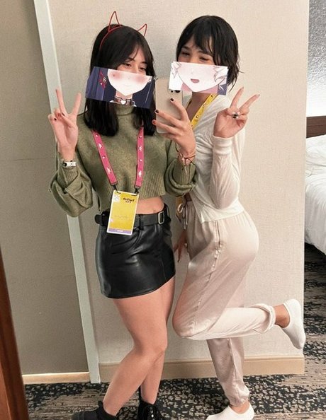 Sanagi Yuzu porno schöne fotos