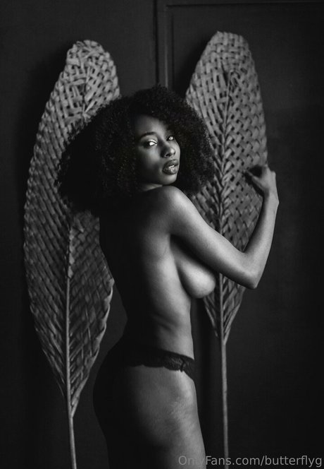 butterflyg hübsche pornographische archiv