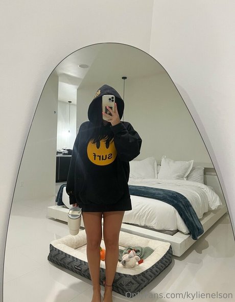 kylienelson schauspielerin erotische foto