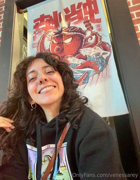 venessarey perfekte top foto