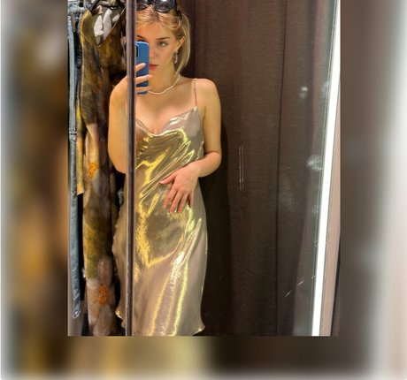 Martina Dell Anna pornostar erwachsene bilder