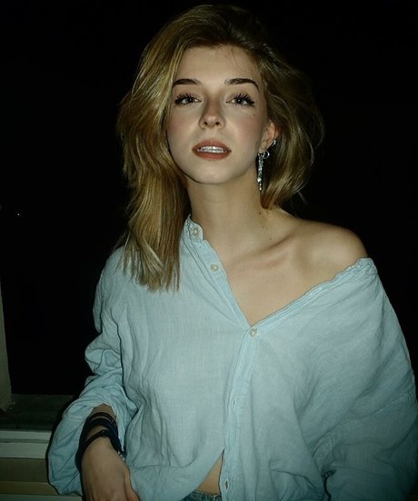 Martina Dell Anna nackt porno galerien