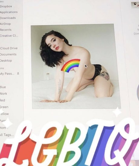 Caminator the Animator model erotische foto