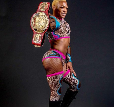 Sonny Kiss beste hübsche foto