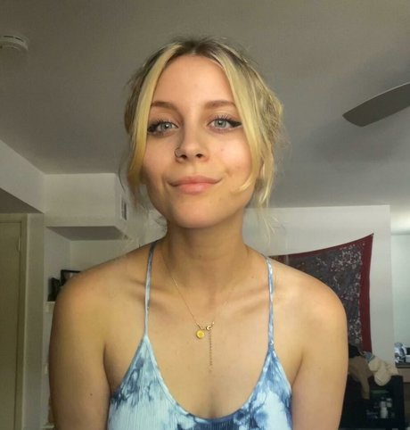 givemeclaire ity schauspielerin erotische archiv