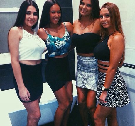 Tiana Paea erwachsene nacktheit galerie