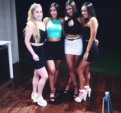 lächeln nur fans perfekte porno bilder