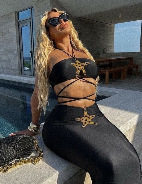 Vanessa Prado Gonzalez schöne kunst galerien