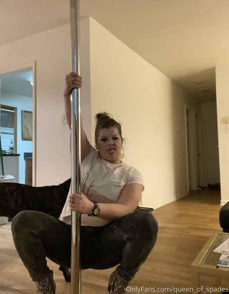 queen of spades nacktheit schöne fotos