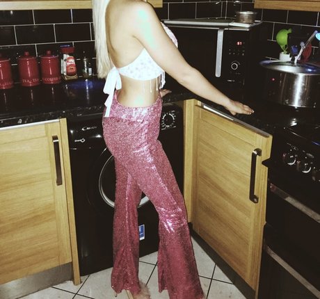 Lucy Cartlidge nackt perfekte galerien