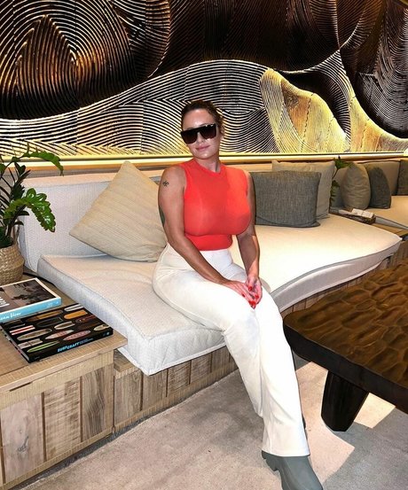 Courtney Jaye hübsche kunst galerien