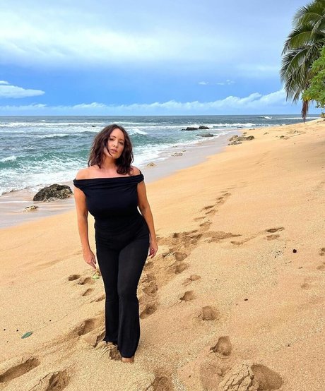 Courtney Jaye hübsche pornografische archiv