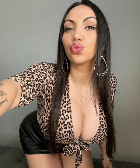 Crueltyfreecurves kostenlose pornografische bild