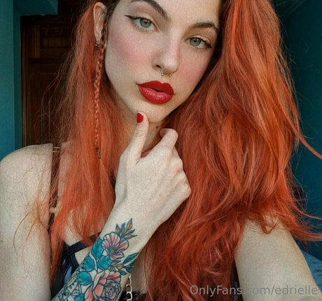 edrielle schauspielerin erotische bilder