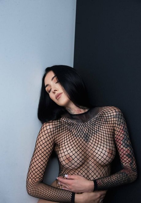 _Poison lips_ erwachsene exklusive bilder