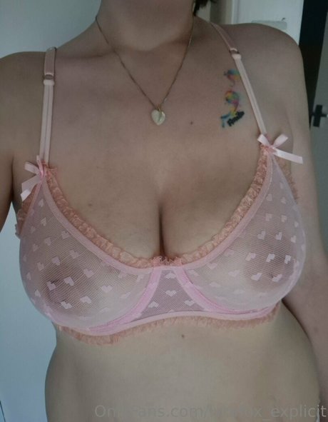 lyrafox explicit model erwachsene foto