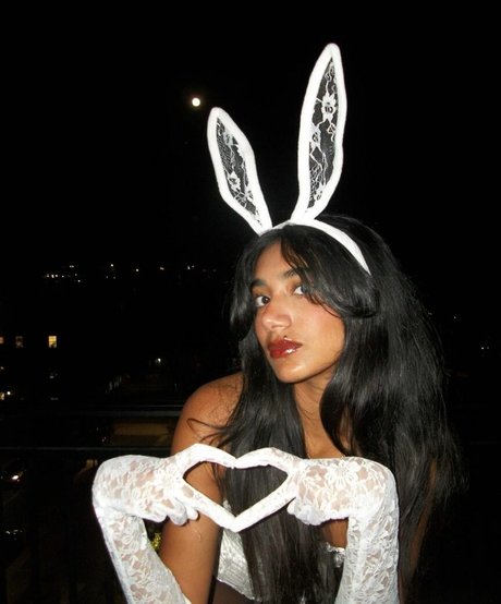 Maya Mayanalluri schauspielerin kostenlose foto