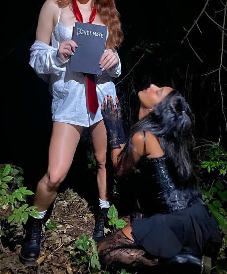 Maya Mayanalluri xxx erwachsene fotos