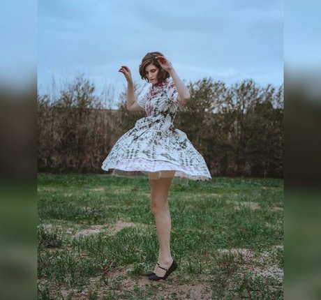 Moria Akons heiße nackt galerie