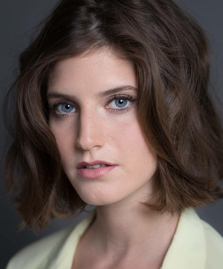 Moria Akons pornostar akt archiv