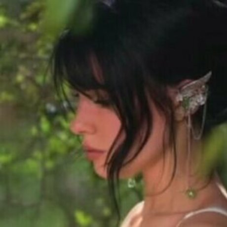 Savy Summer kunst porno galerien