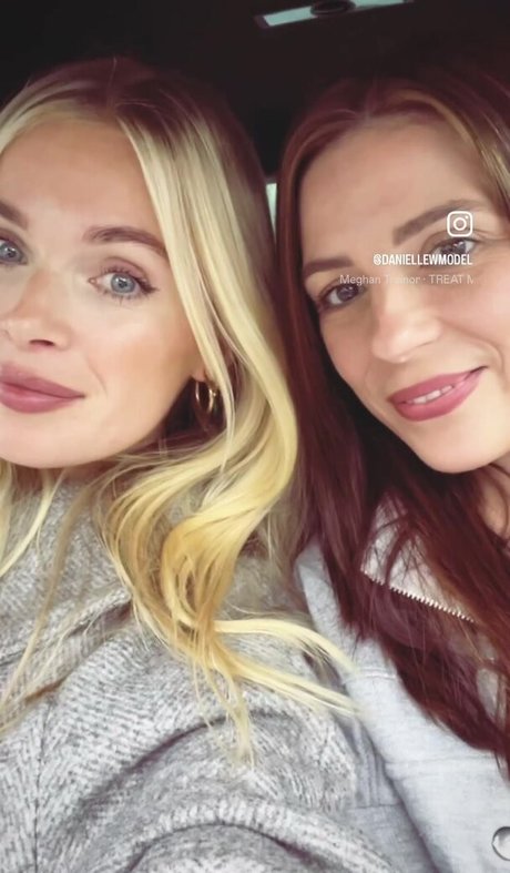 Danni Wells top nackt foto