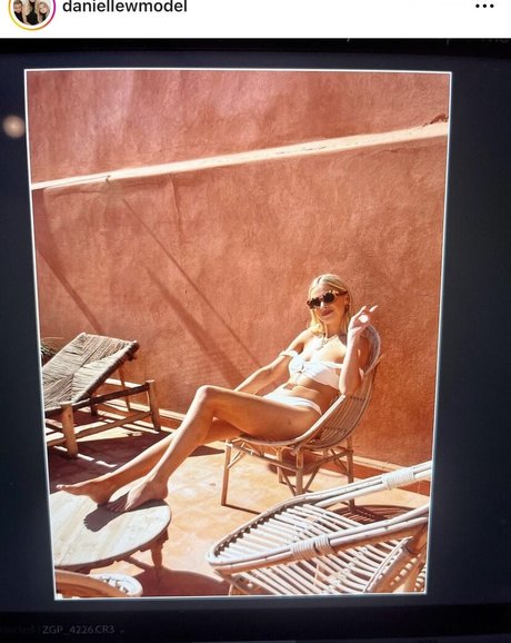 Danni Wells schauspielerin schöne bilder