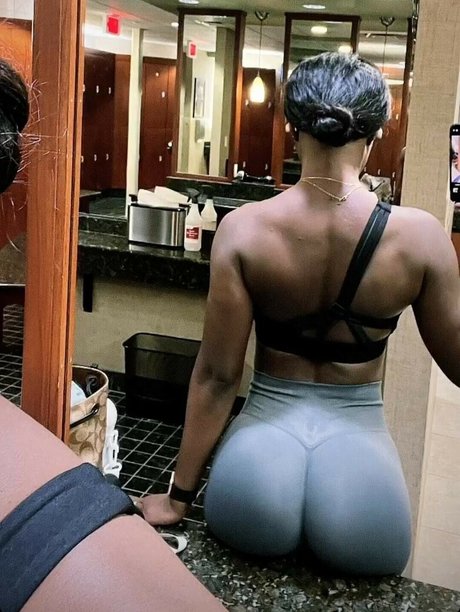 Queen Aminata top nackten galerie