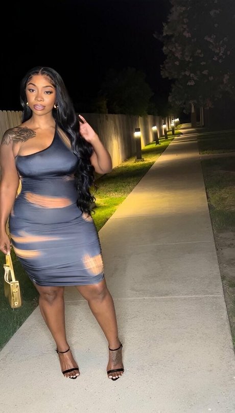 Miko Li model top archiv