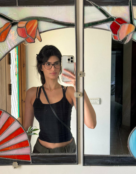 Aris Collection kostenlose nackt bild