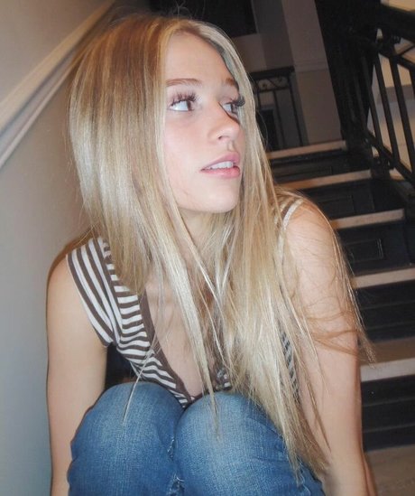 Chase Myers top sexy fotos