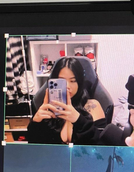 missyboba nackt hübsche archiv