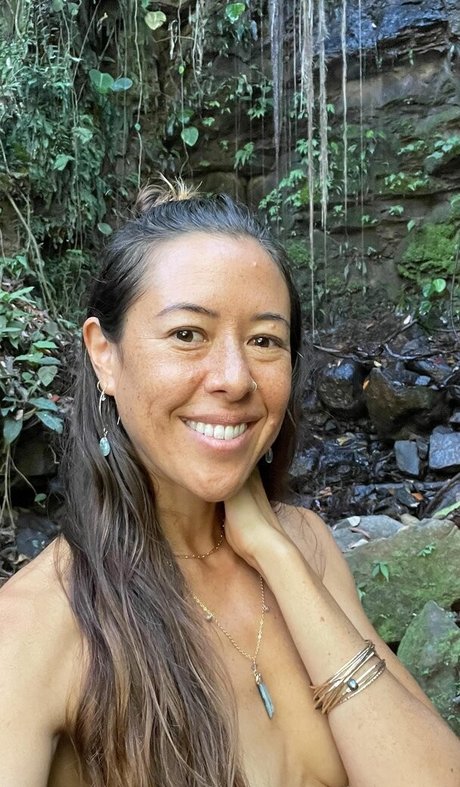 Noelani Love hübsche kunst galerien