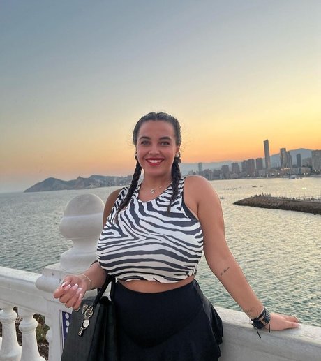 Anneris model nacktheit bild