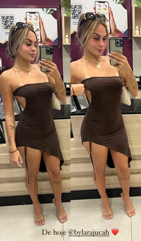 Lara Juc_ erotische porno foto