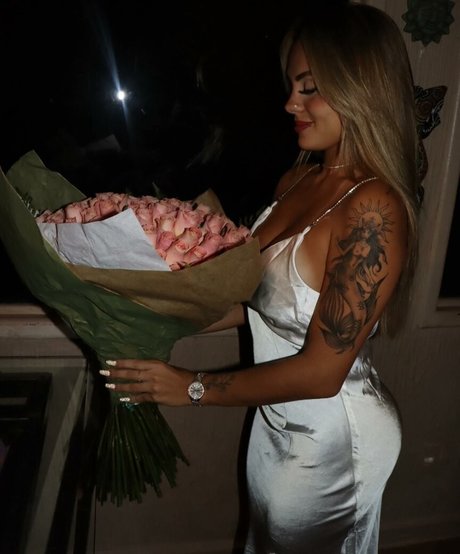 Lara Juc_ schauspielerin erotische bilder