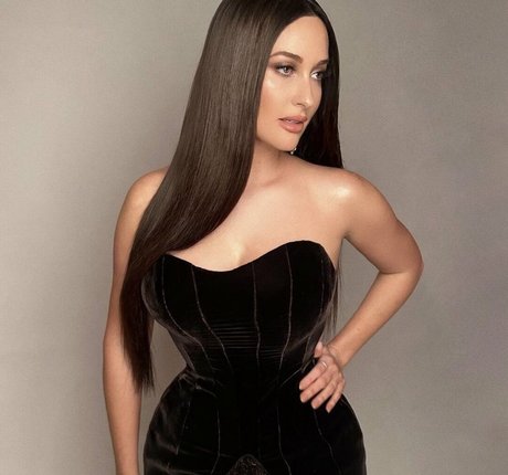 Kacey Musgraves erotische archiv