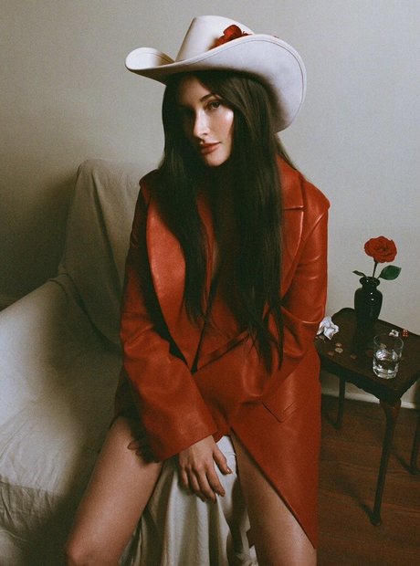 Kacey Musgraves schöne akt fotos