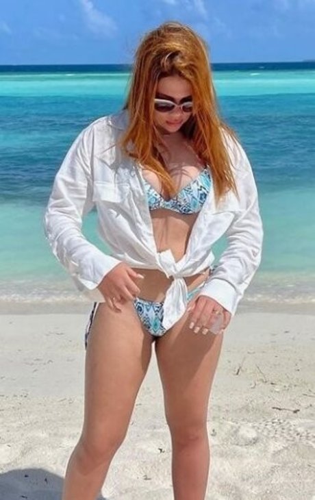 Nicolli Morganti pornostar schöne fotos