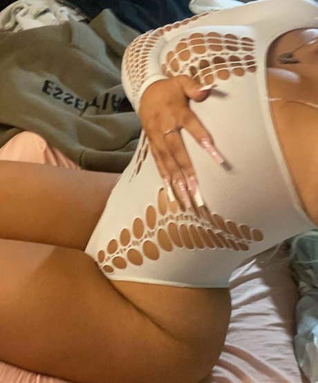 Gianna Malave erotische perfekte bild