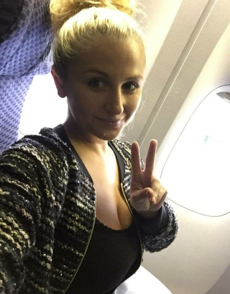 Jackie K kunst erwachsene bilder