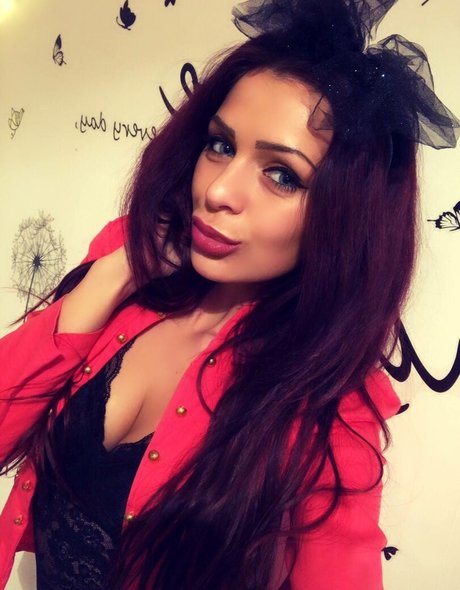 Iasmina Roxana model nackten galerie