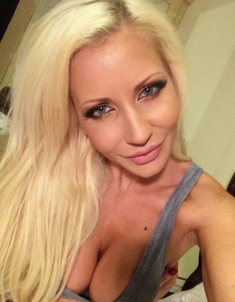 Jennifer Jade beste exklusive archiv