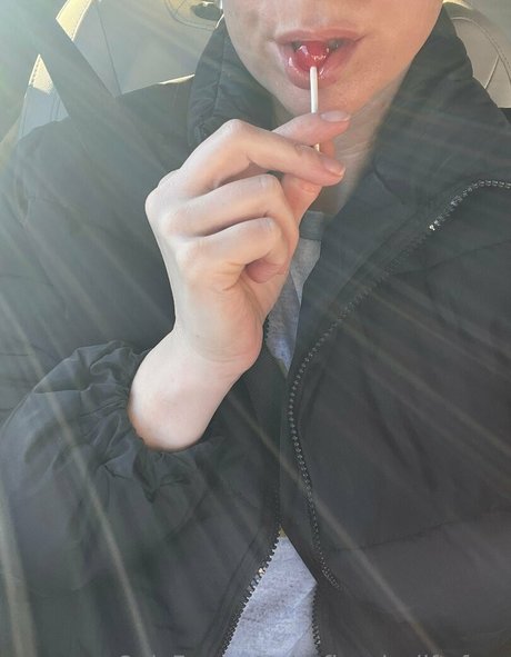 thetoplesstrainer hübsche hd bild