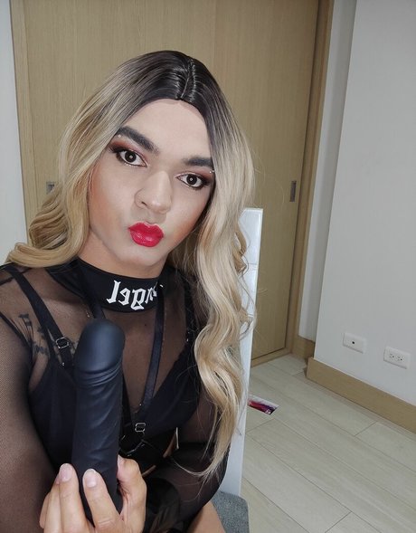 JESUS ALBERTO nackt top fotos