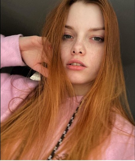 katy ethereal heiße top galerie