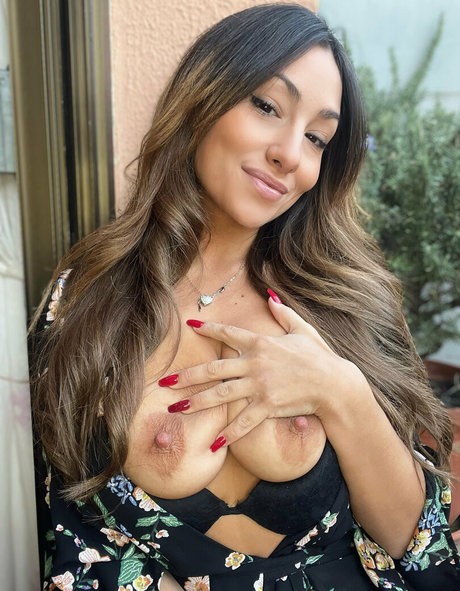 dünnes teen mit großen titten nur fans erwachsene heiße fotos